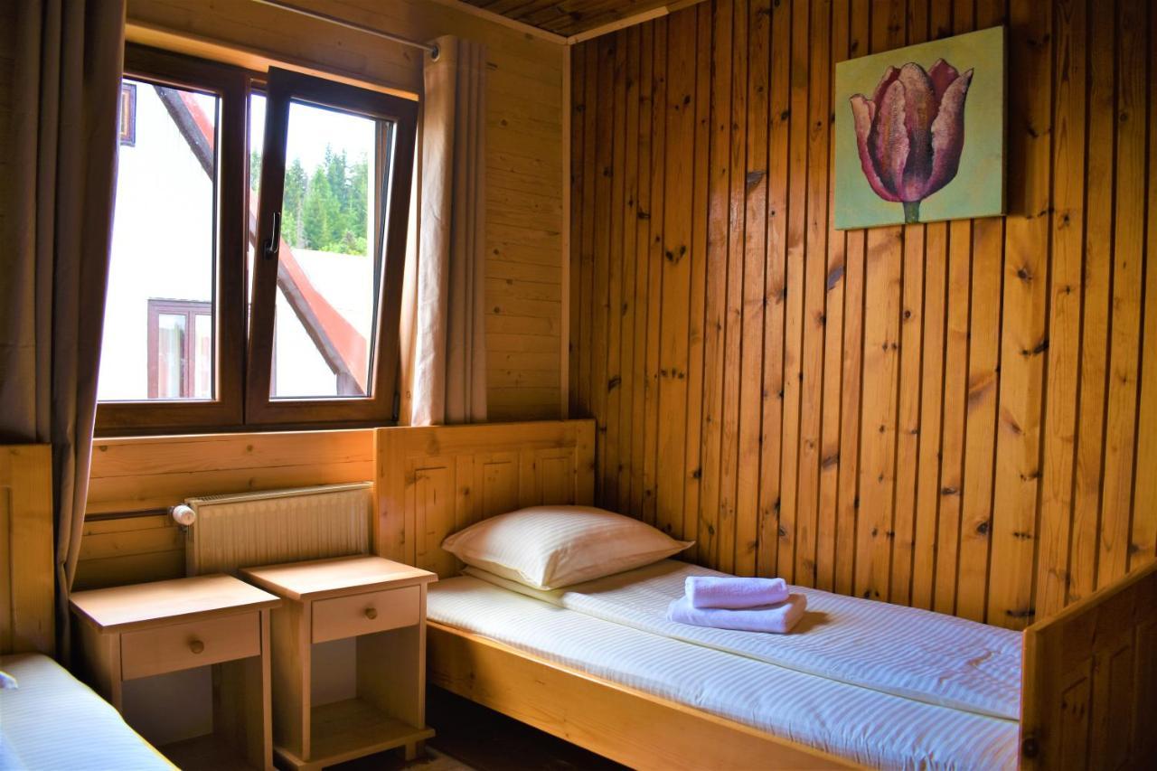 Srna Chalet - Rooms Žabljak Eksteriør billede