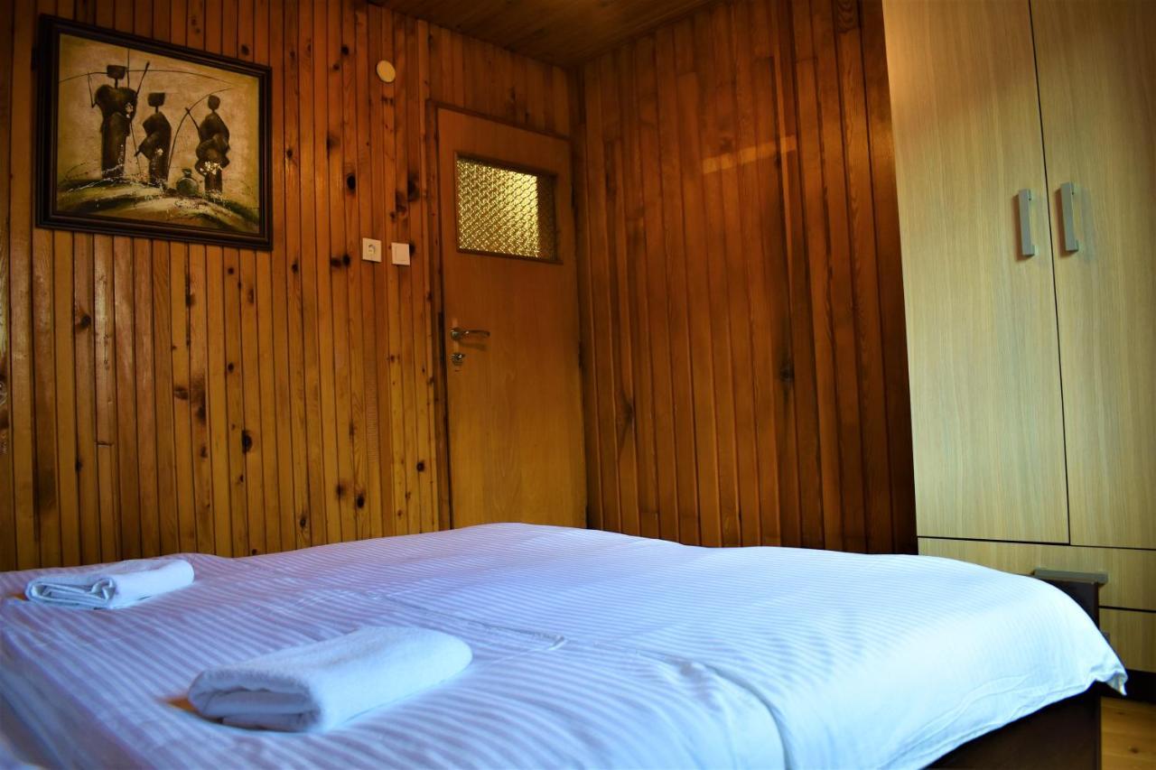 Srna Chalet - Rooms Žabljak Eksteriør billede